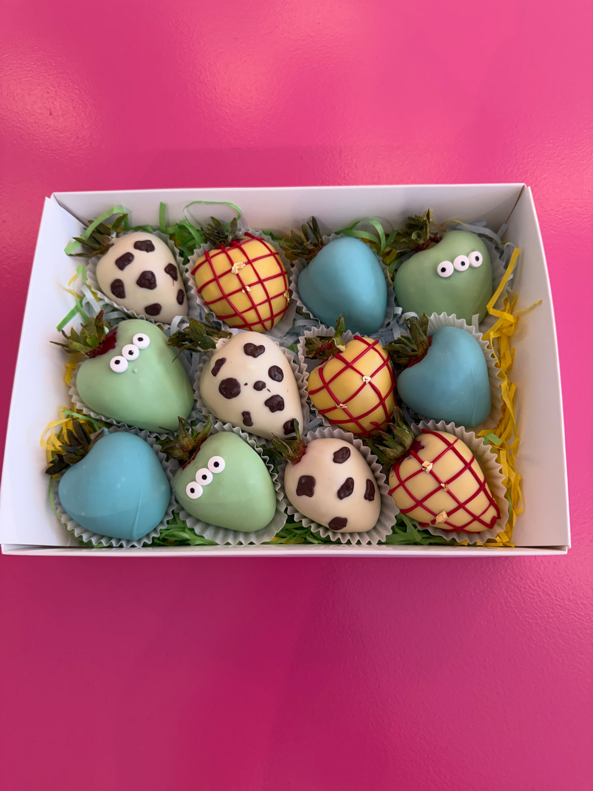 Playtime Adventure Chocolate-Covered Strawberries.
