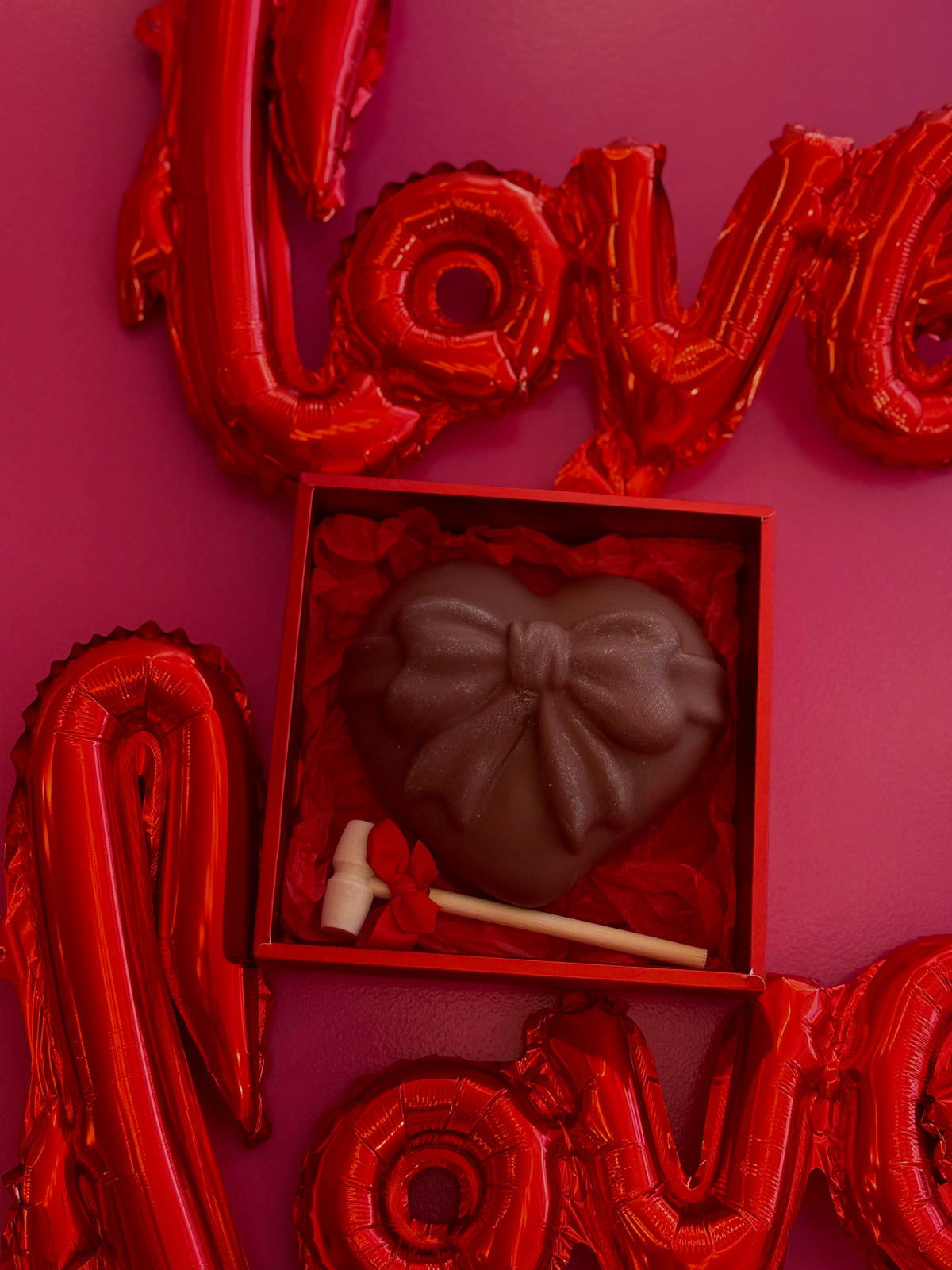 Chocolate Smash Heart with Chocolate-Dipped Strawberries ππ«
