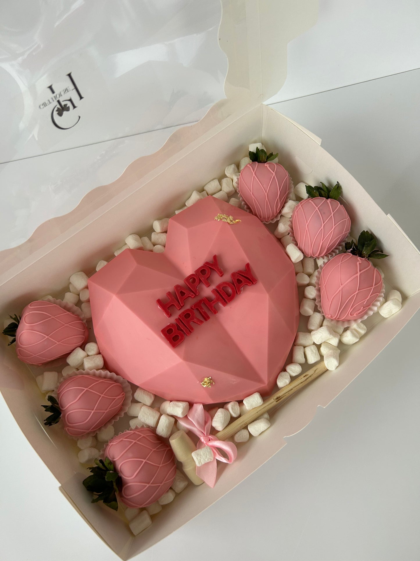 pink smash heart with 6 dipped strawberries