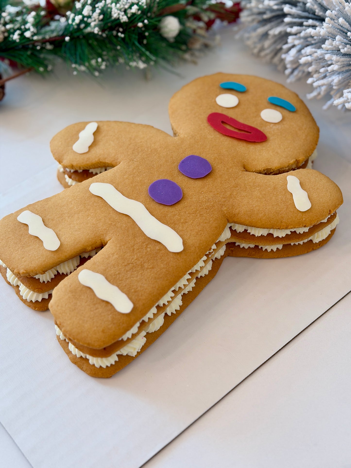 *Christmas Gingerbread Man Honey Cake