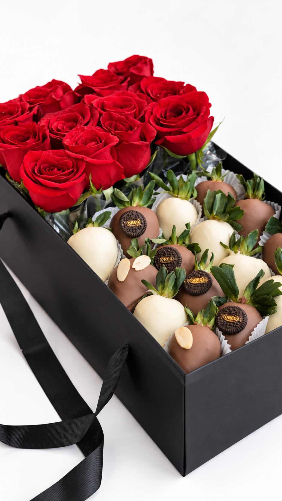 *Velvet Ribbon- Roses & Chocolate-Covered Strawberries Gift Box