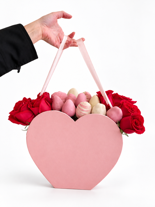 *Luxury Rose & Belgian Chocolate Dipped Strawberry Gift Box – Pink Heart Box